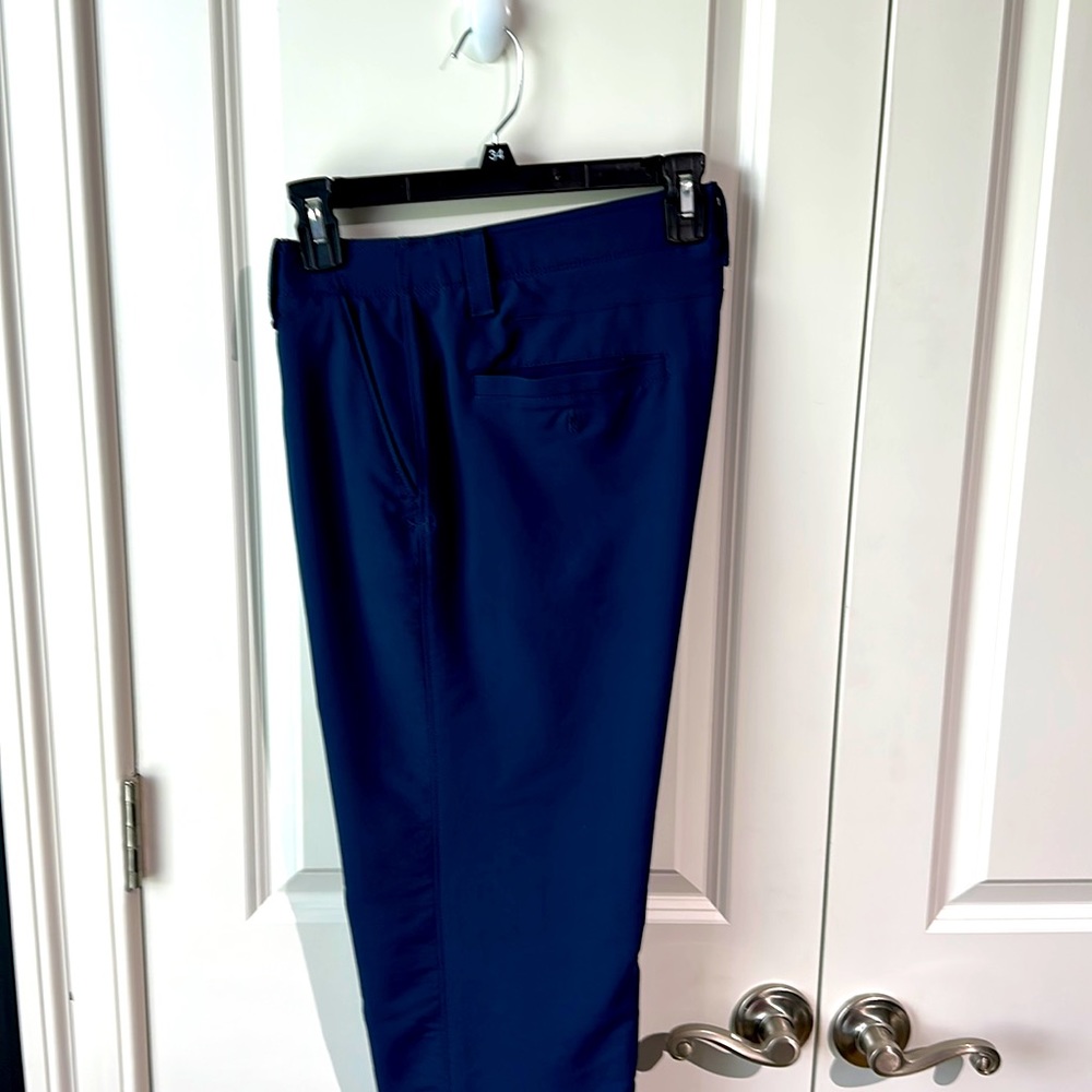 Under Armour golf pants